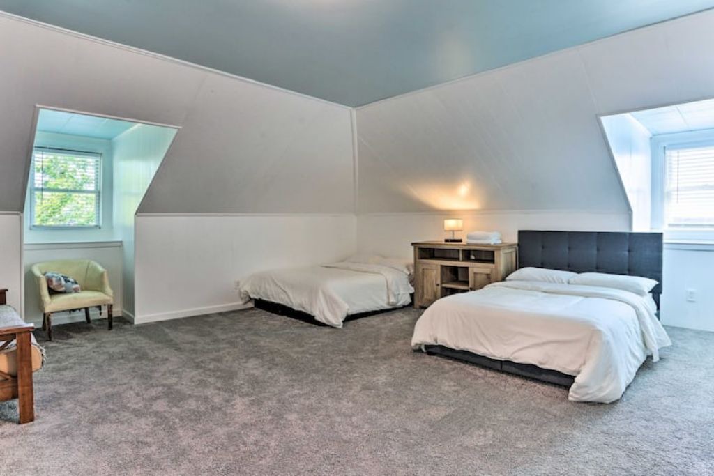 Photo of Bedroom in Glasser