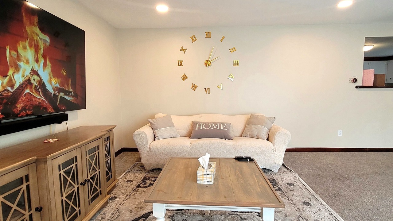 Photo of Livingroom in Spring Brook