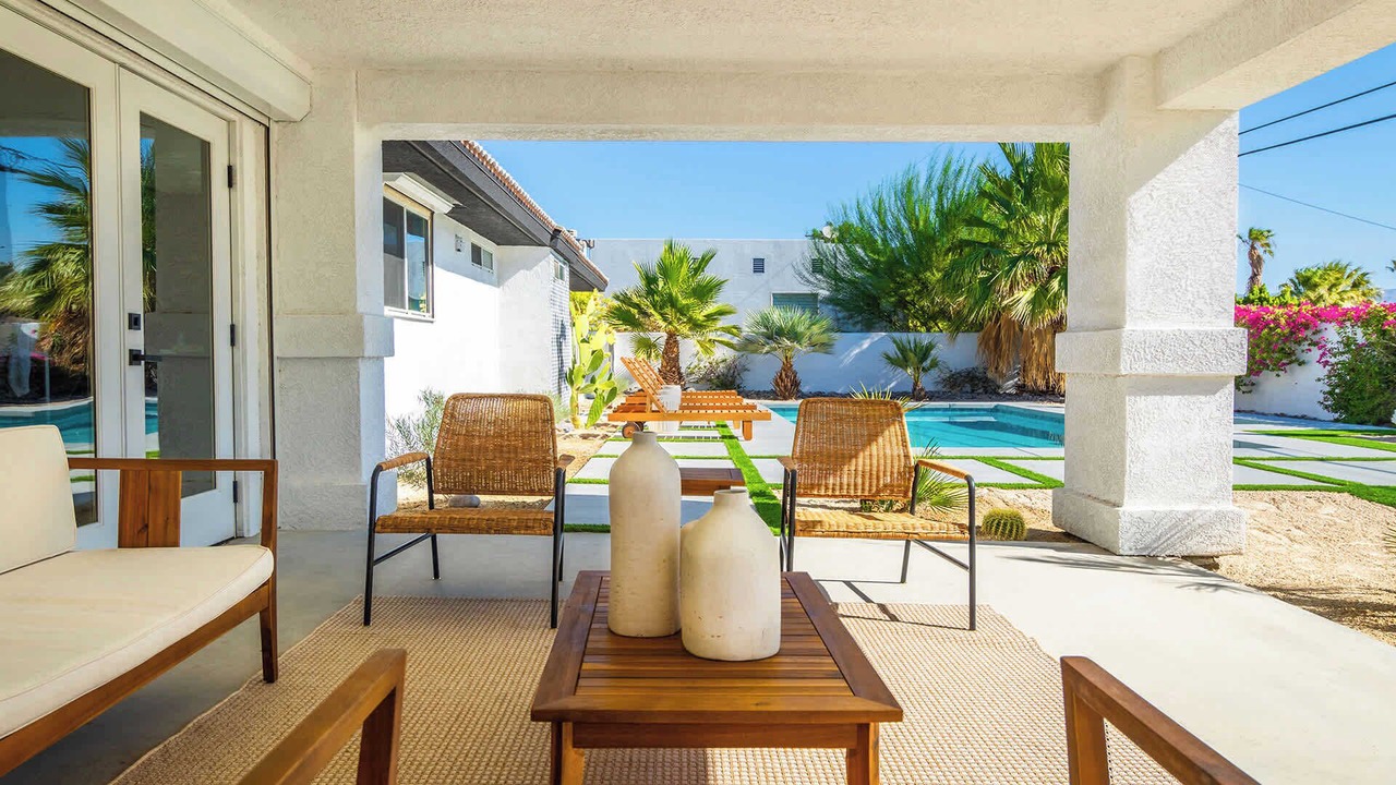Photo of Patio Balcony in Desert Park Estates
