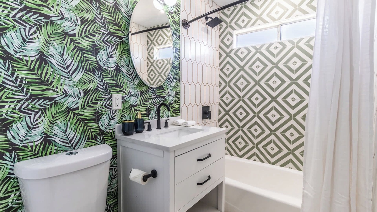 Photo of Bathroom in Desert Park Estates