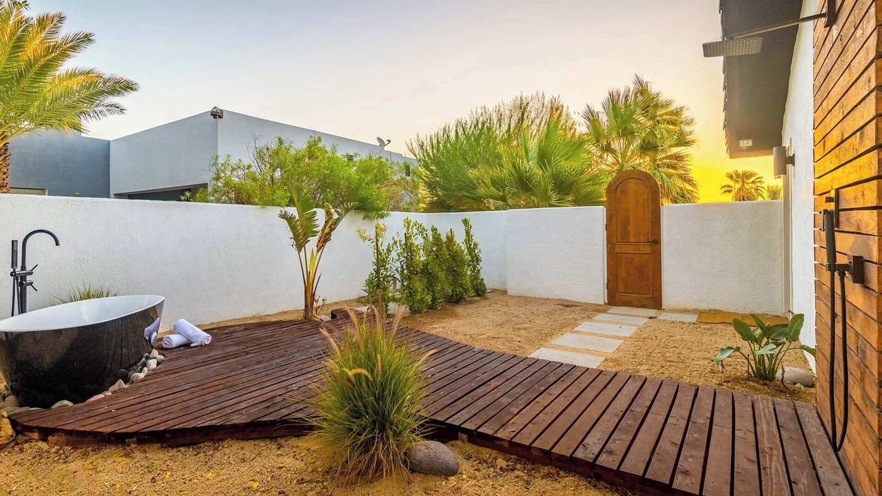Photo of Patio Balcony in Desert Park Estates