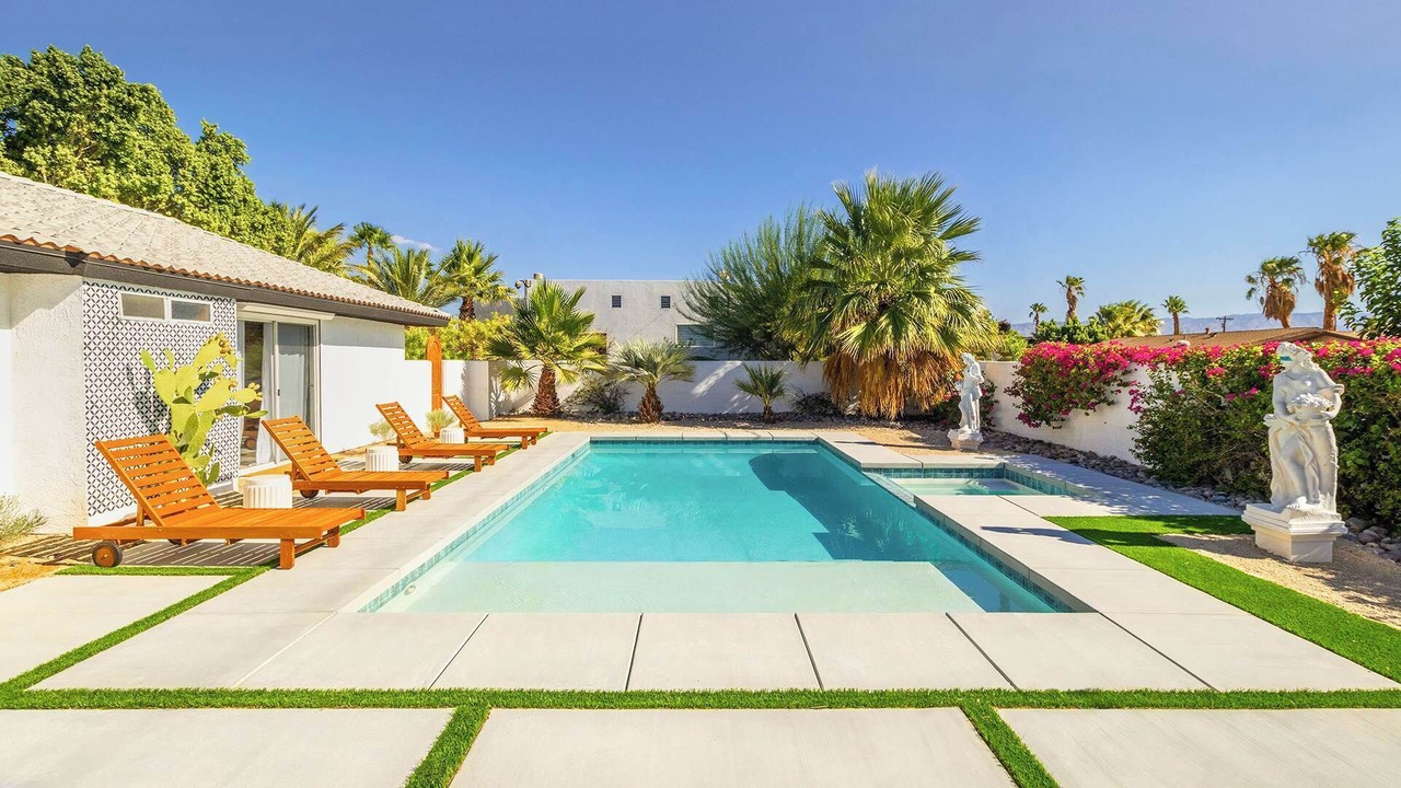 Photo of Outdoor in Desert Park Estates