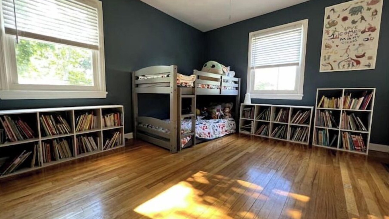 Photo of Bedroom in Teaneck