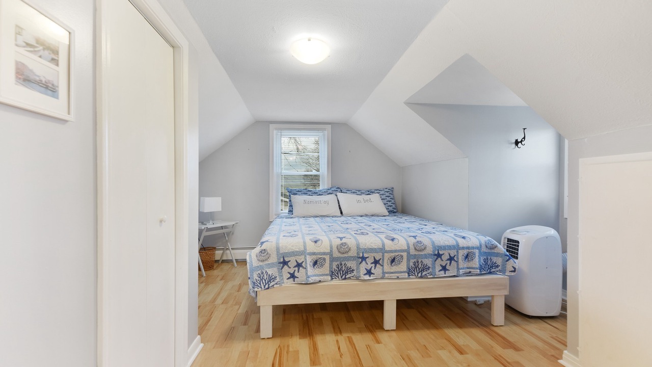 Photo of Bedroom in Youngstown