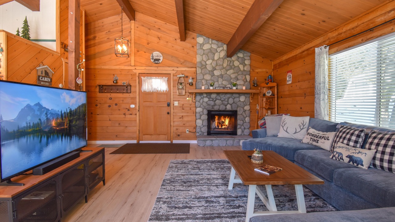 Photo of Livingroom in Green Valley Lake