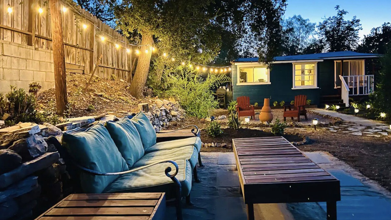 Photo of Patio Balcony in Calabasas