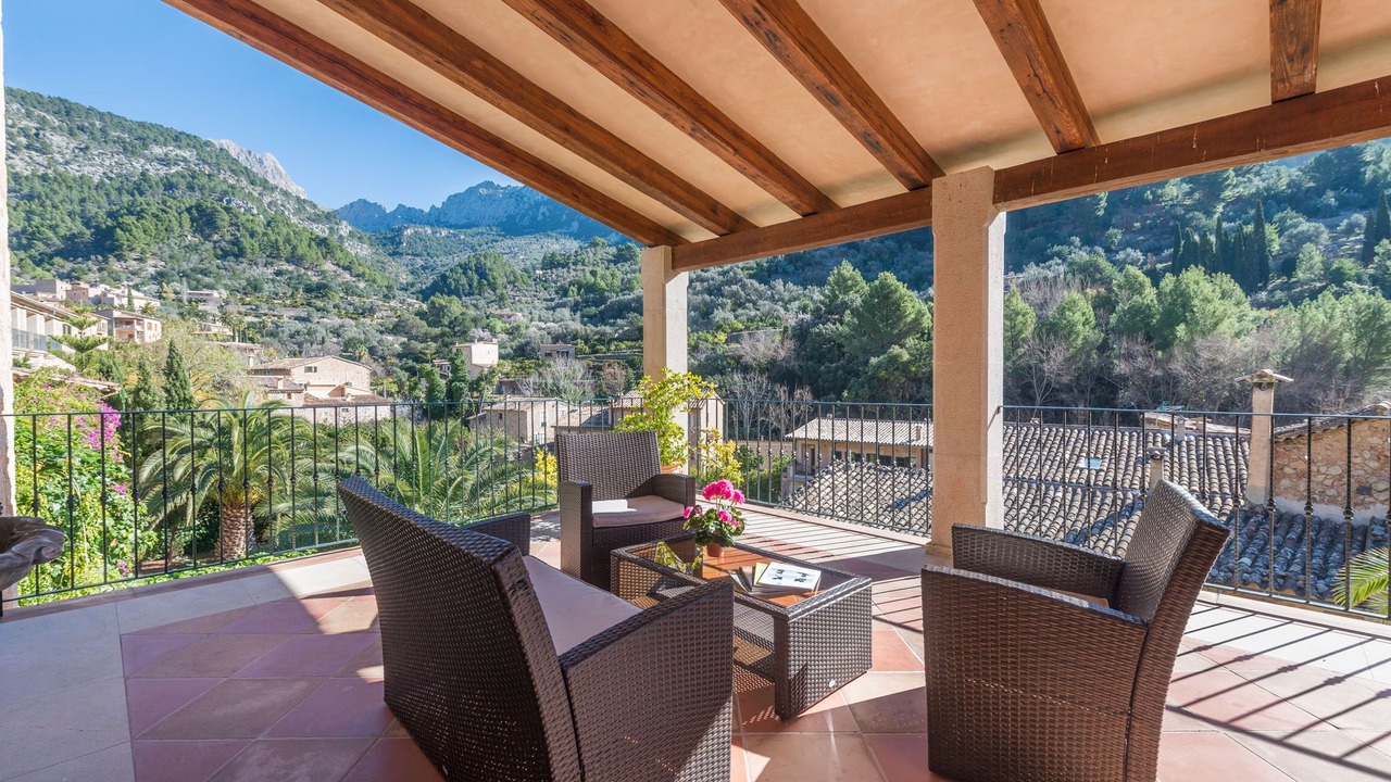 Photo of Patio Balcony in Fornalutx
