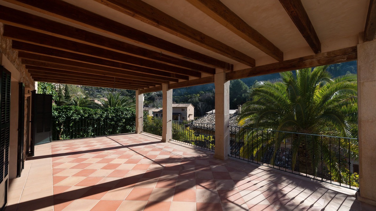 Photo of Patio Balcony in Fornalutx