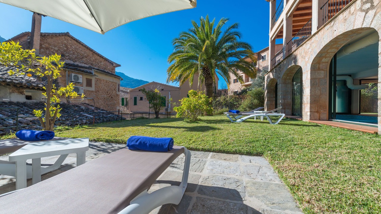 Photo of Patio Balcony in Fornalutx