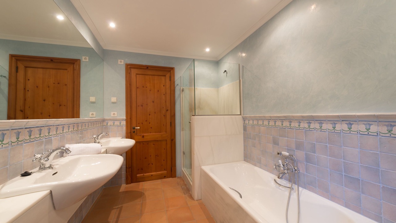 Photo of Bathroom in Fornalutx