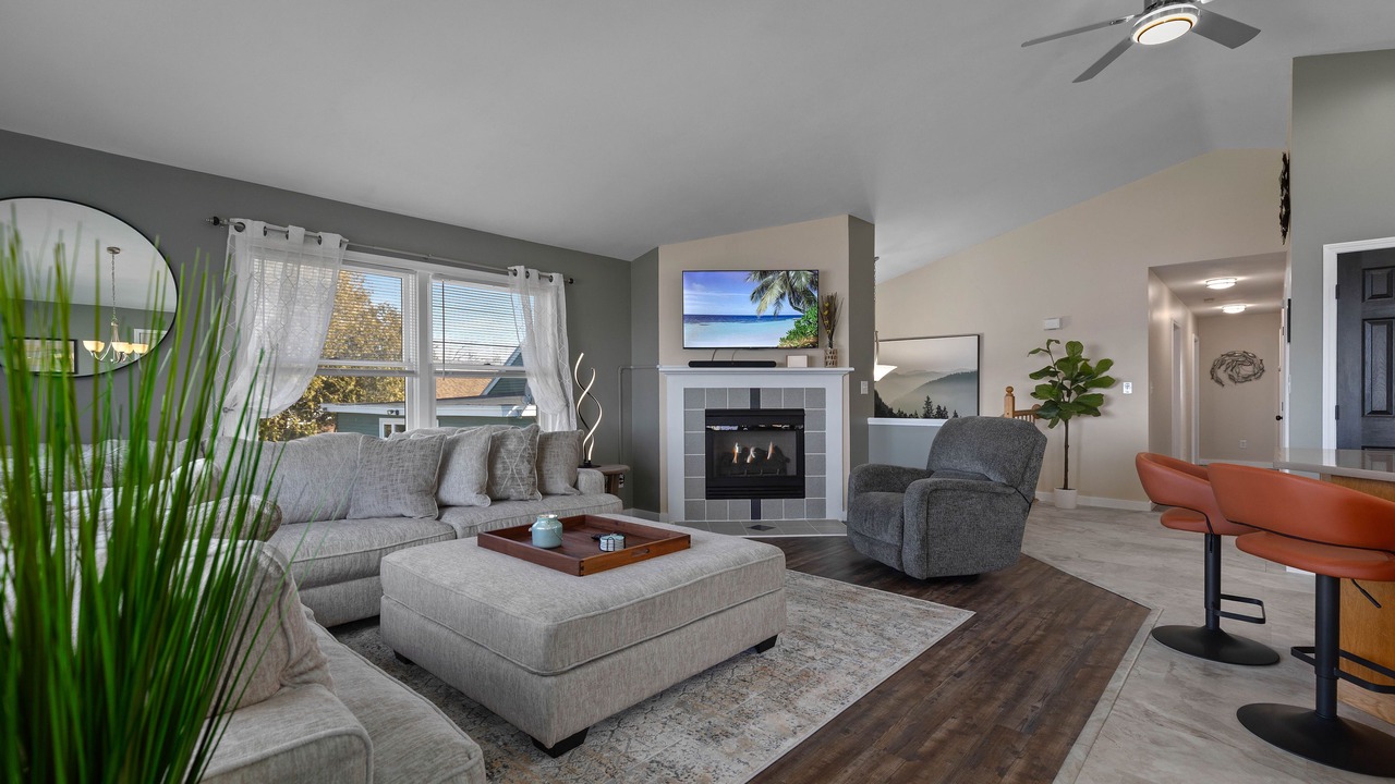 Photo of Livingroom in Brewerton
