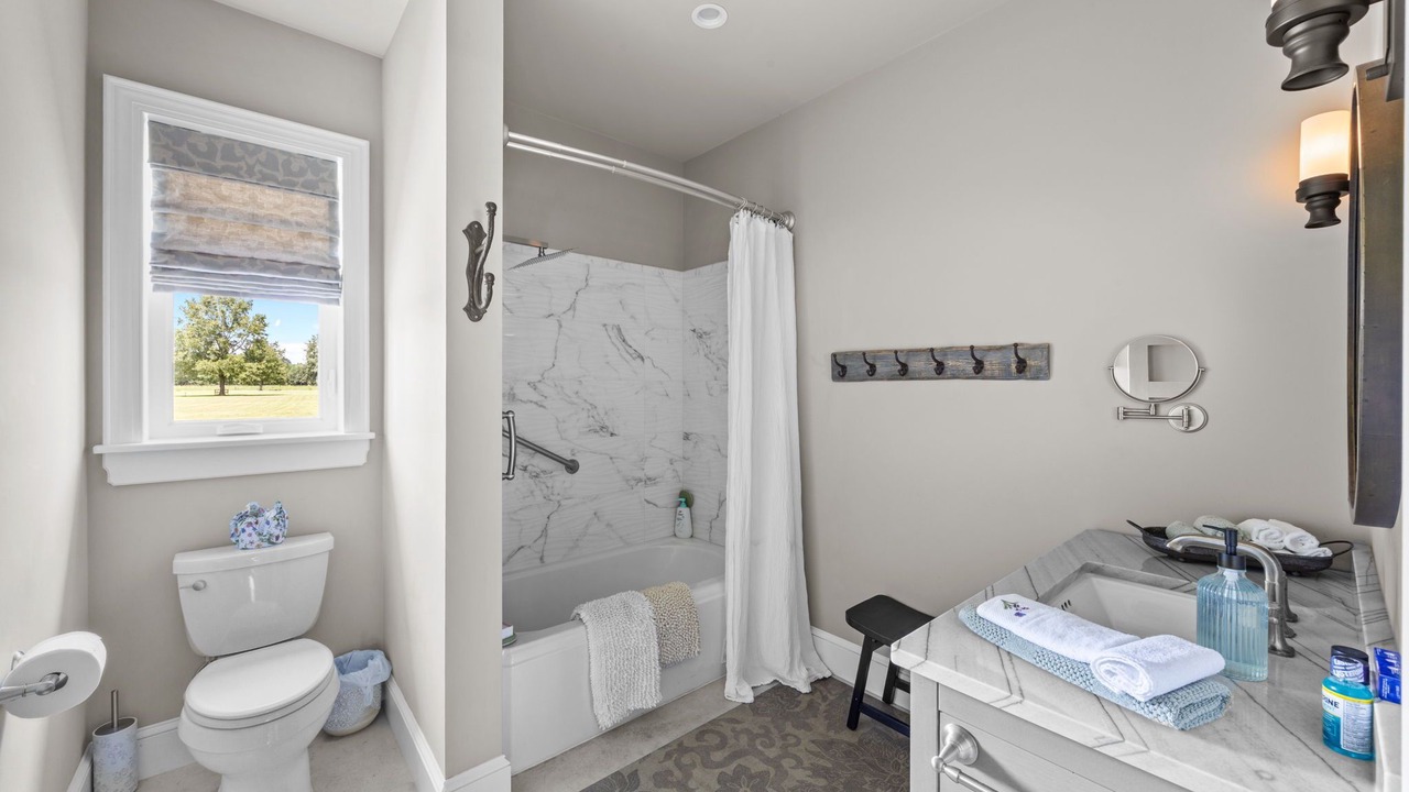 Photo of Bathroom in Core Creek