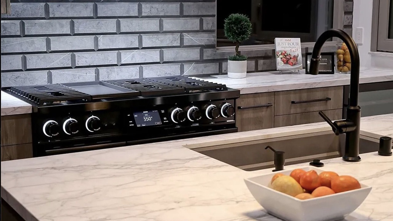 Photo of Kitchen in Gas Lamp Section