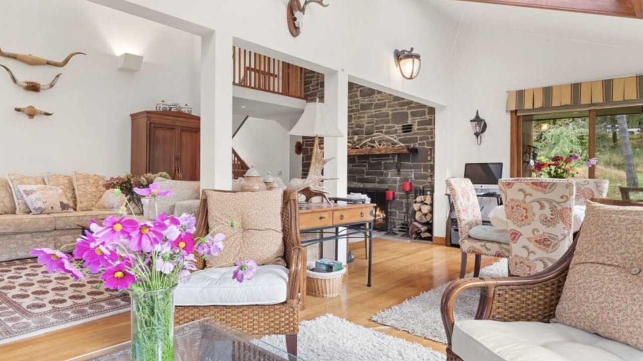 Photo of Livingroom in Copake Lake
