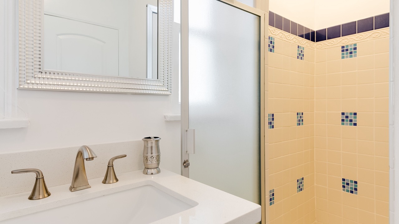 Photo of Bathroom in Valley Village