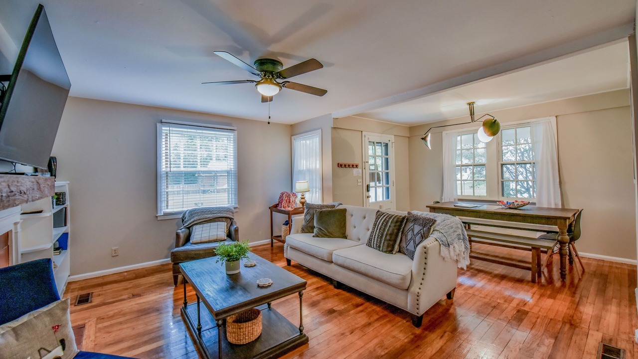 Photo of Bedroom in Tuscaloosa
