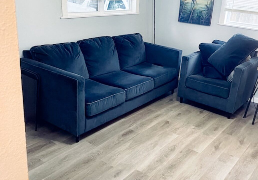 Photo of Livingroom in Ensley
