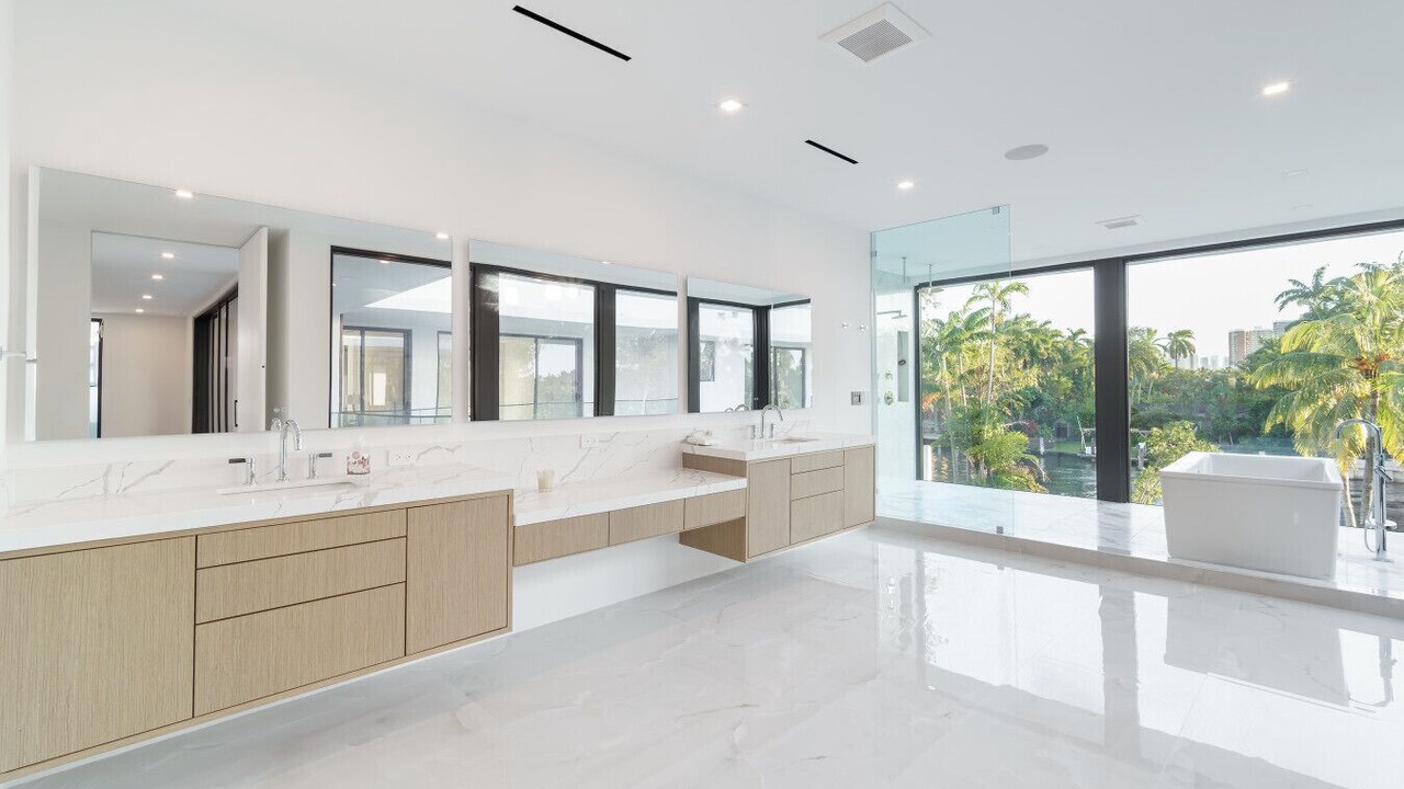 Photo of Bathroom in Seybold
