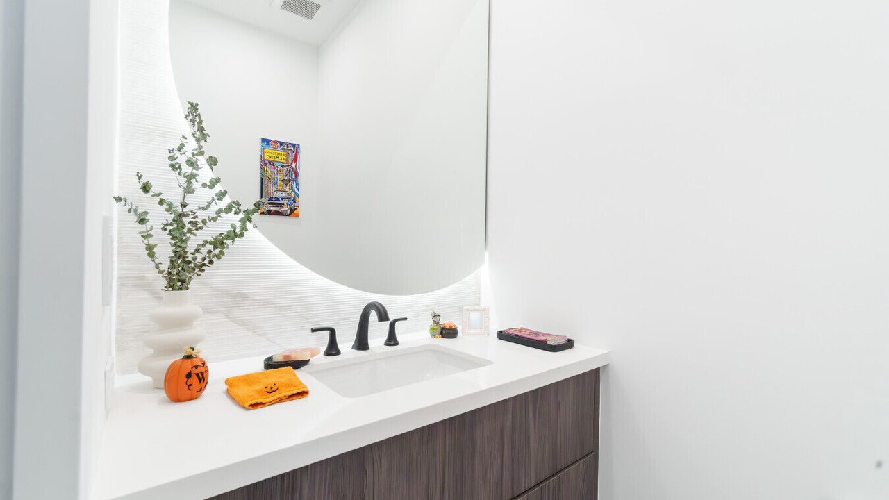 Photo of Bathroom in Seybold