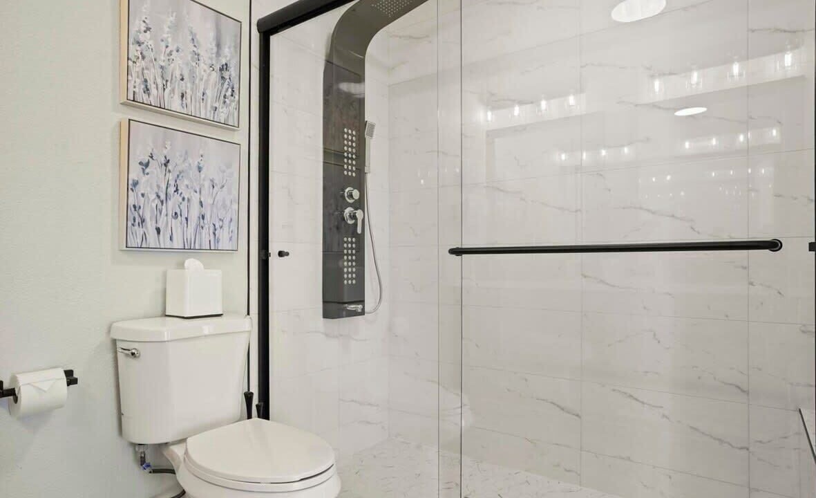 Photo of Bathroom in Serra Mesa
