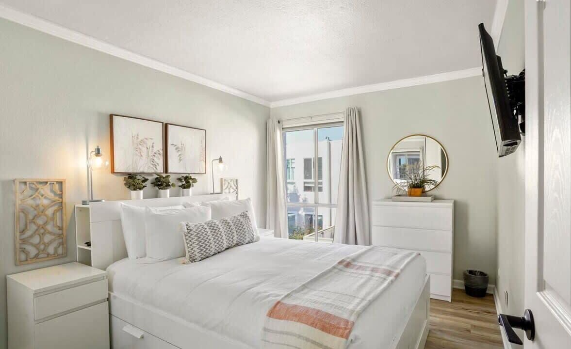 Photo of Bedroom in Serra Mesa