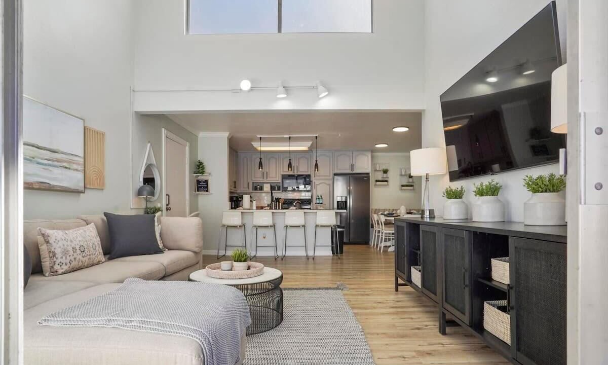 Photo of Livingroom in Serra Mesa