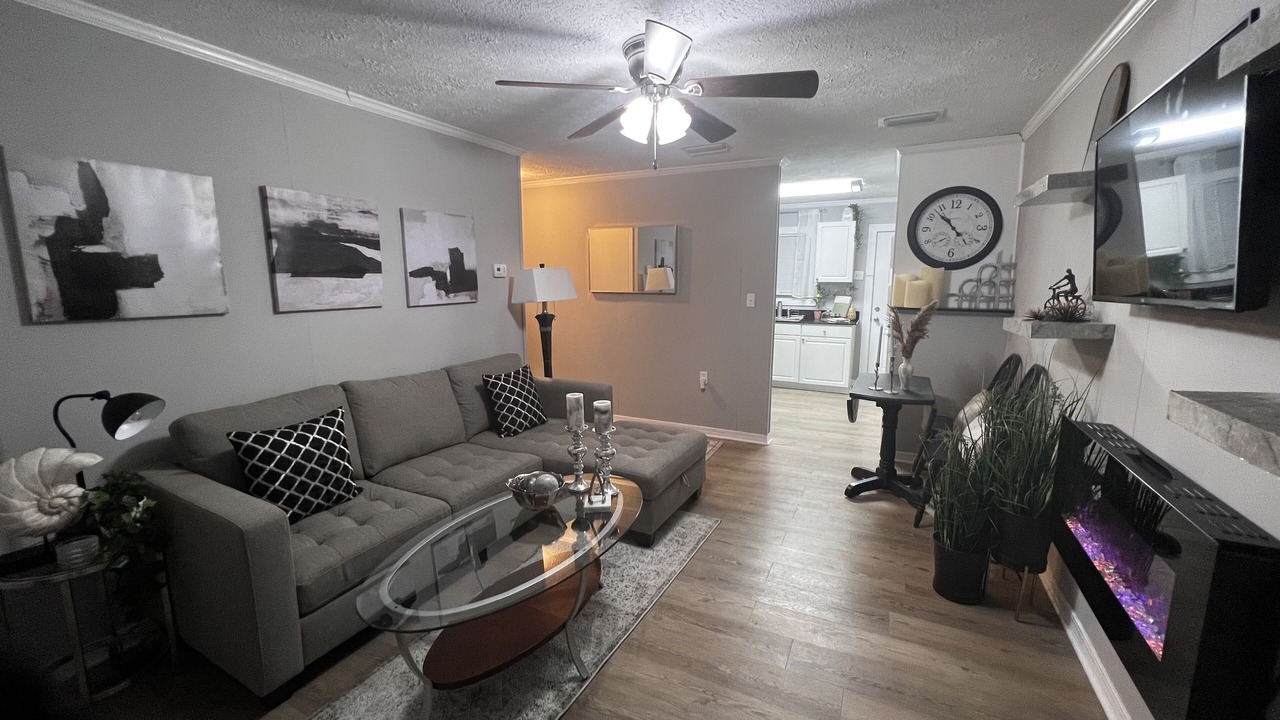 Photo of Livingroom in Jackson