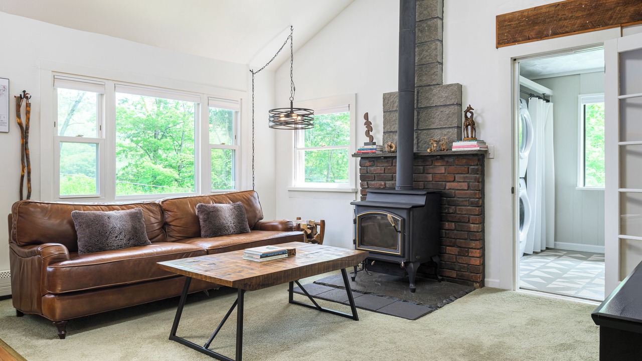 Photo of Livingroom in Putnam Valley