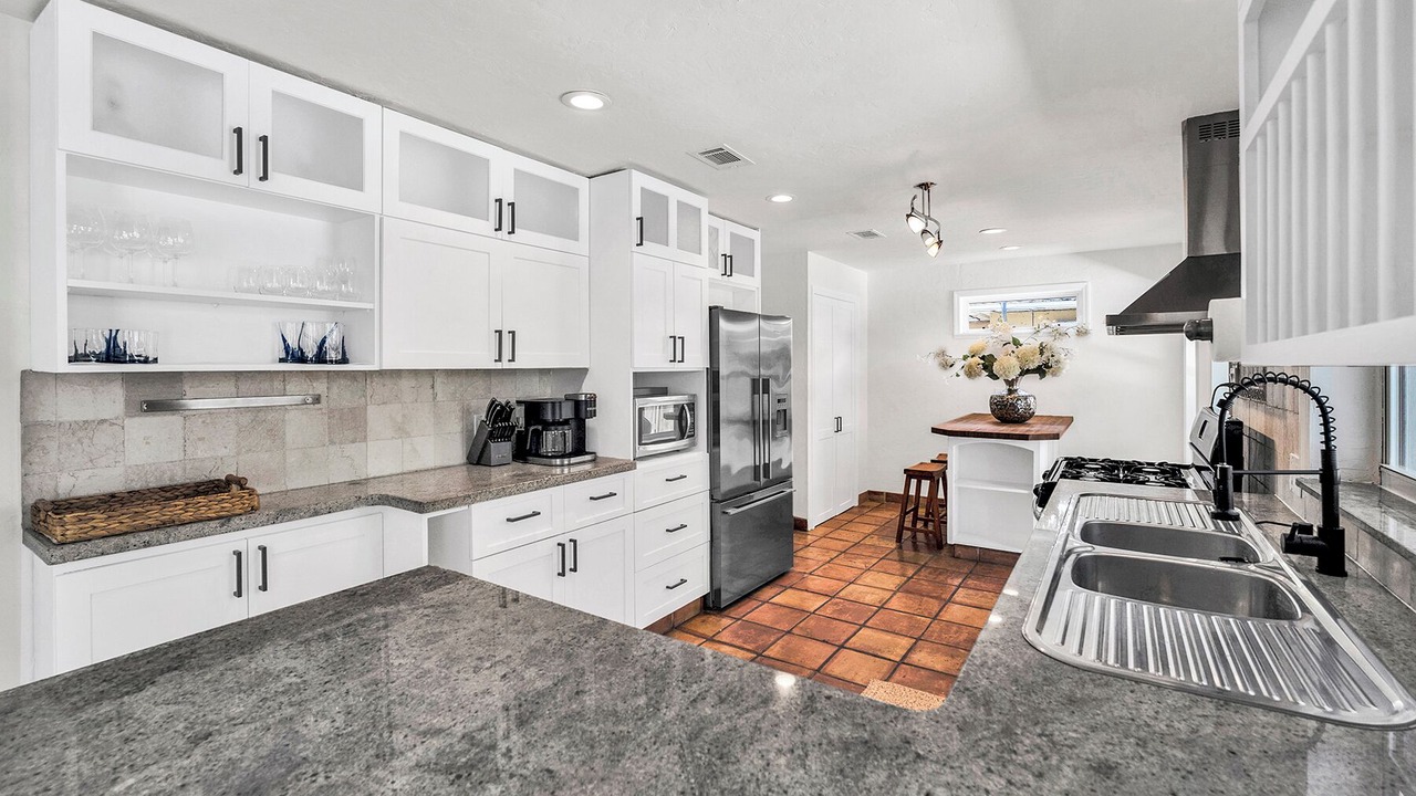 Photo of Kitchen in South Lake