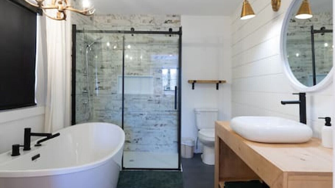 Photo of Bathroom in Lac-Etchemin