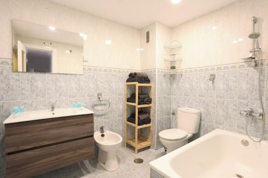 Photo of Bathroom in Jardin de la Abadia