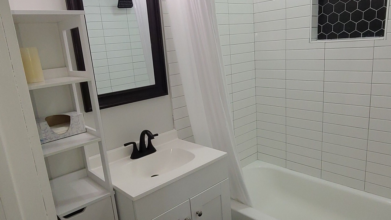 Photo of Bathroom in Ocean Acres