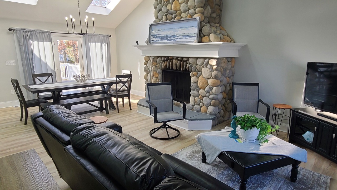 Photo of Livingroom in Ocean Acres