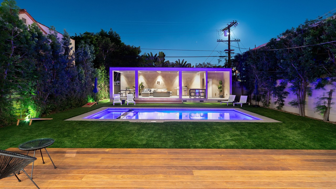 Photo of Outdoor in Melrose