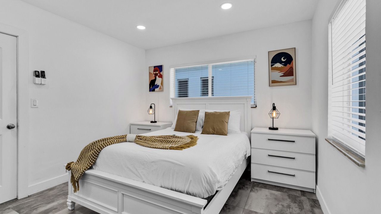 Photo of Bedroom in South Lake