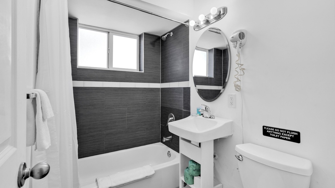Photo of Bathroom in South Lake