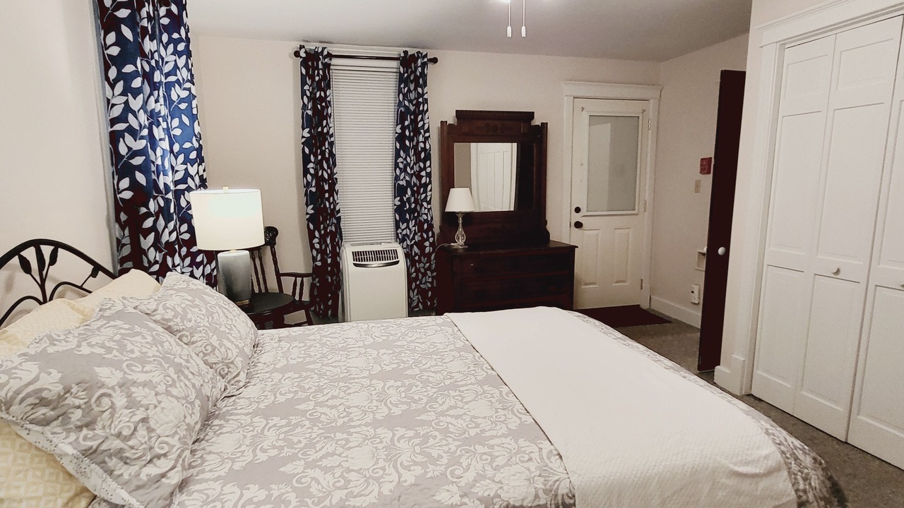 Photo of Bedroom in Chautauqua