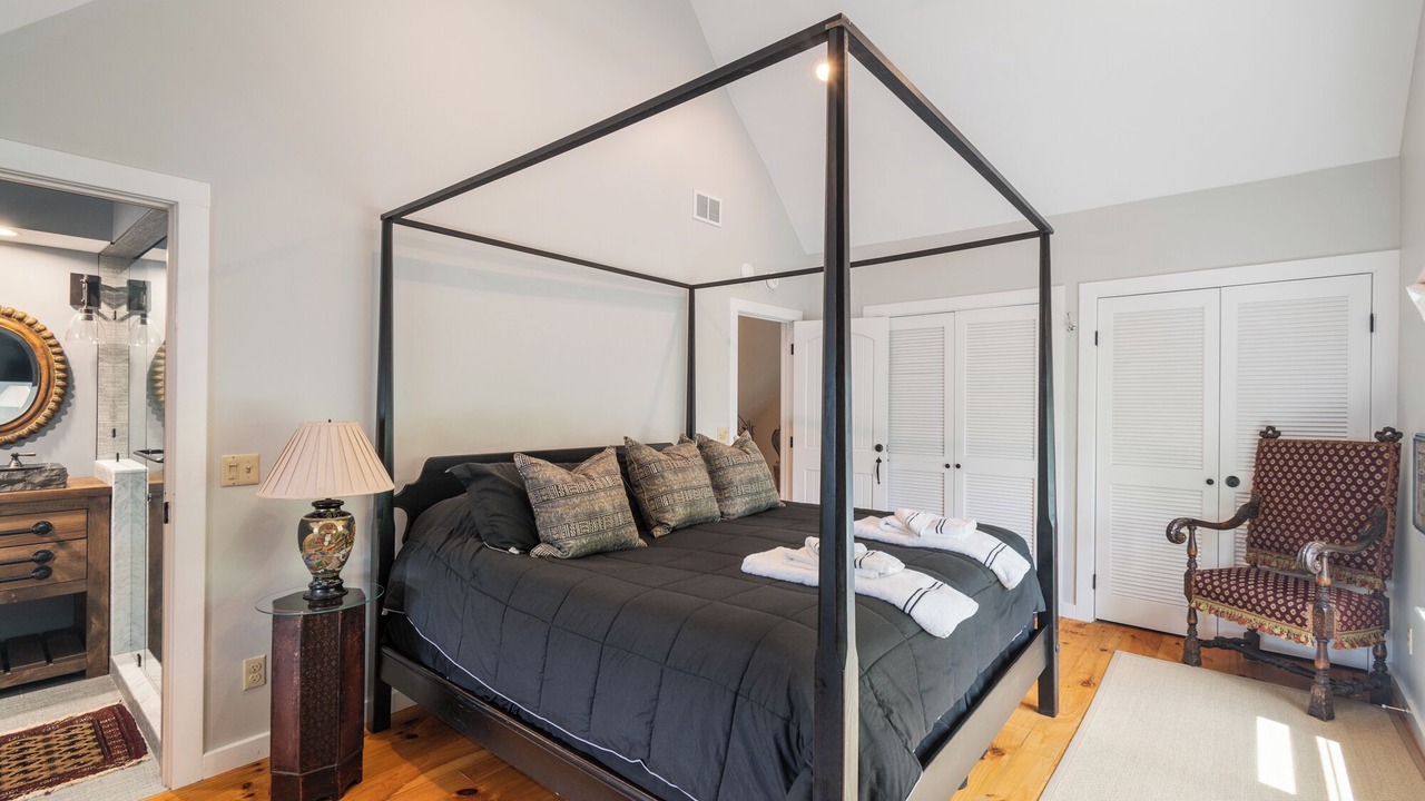 Photo of Bedroom in Middlesex