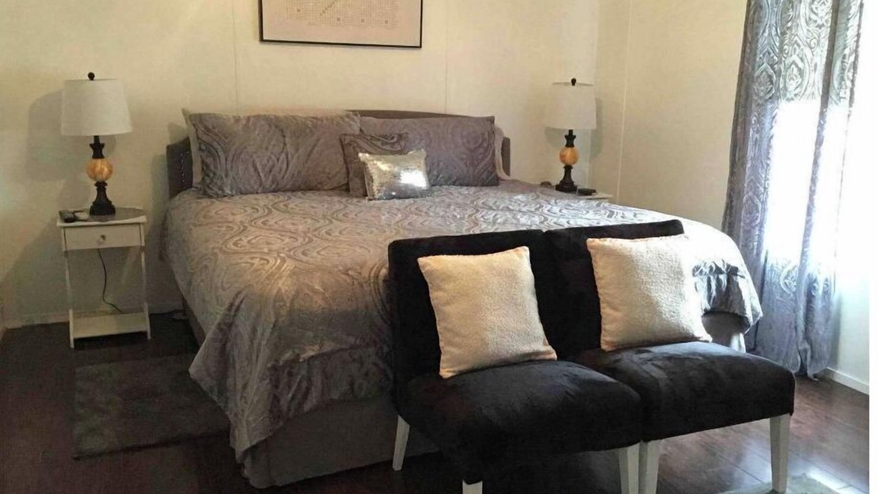 Photo of Bedroom in Macon County