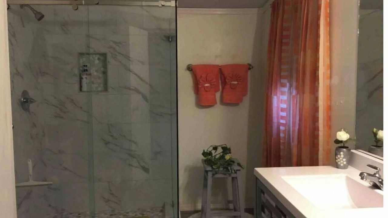 Photo of Bathroom in Macon County