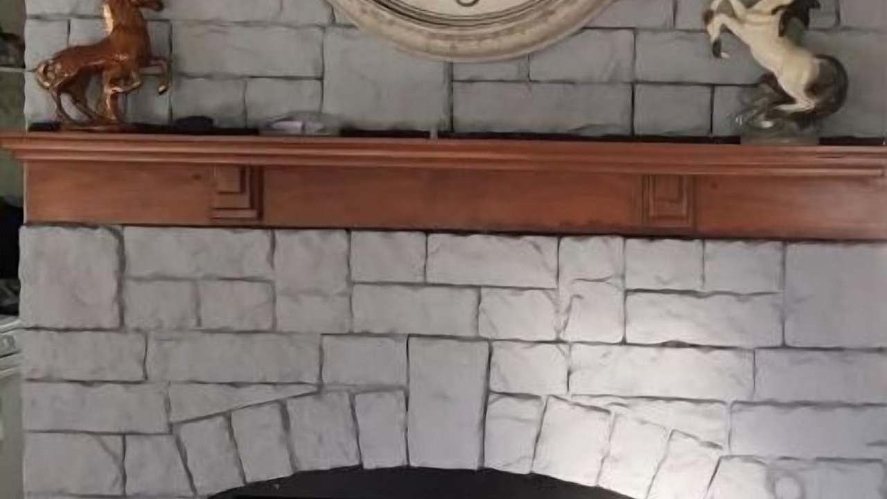 Photo of Livingroom in Macon County