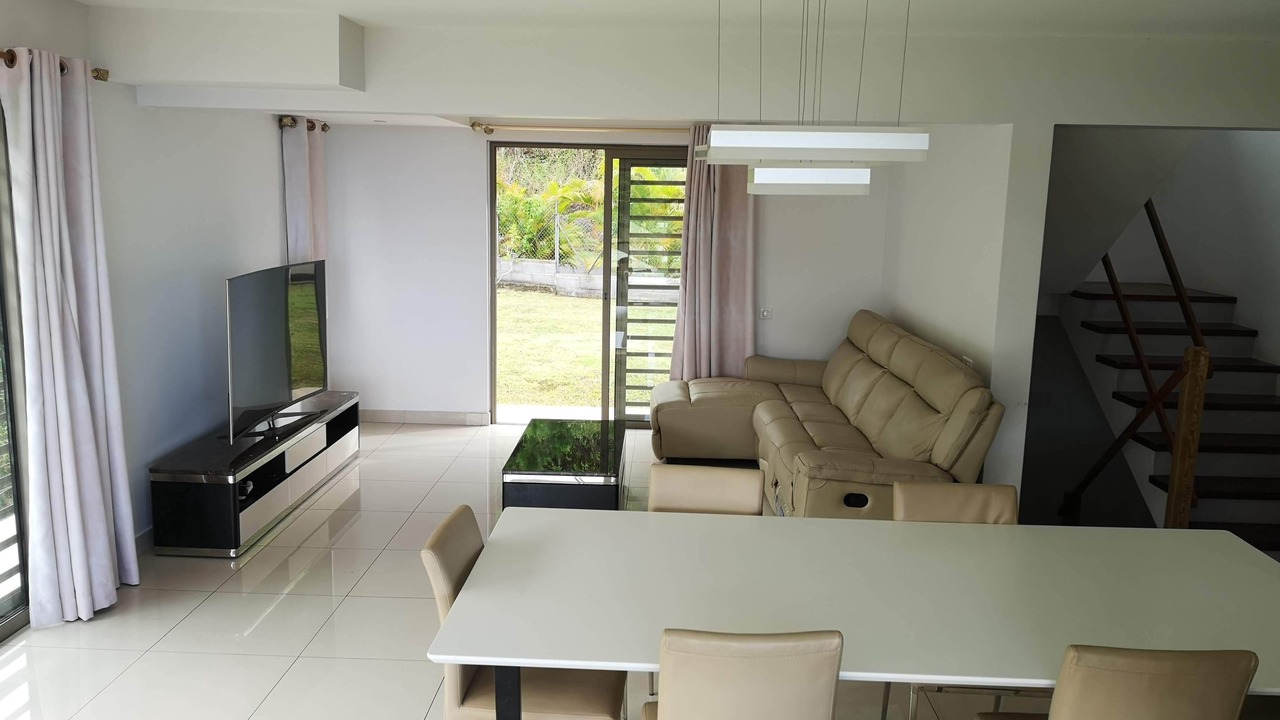 Photo of Livingroom in Faaa