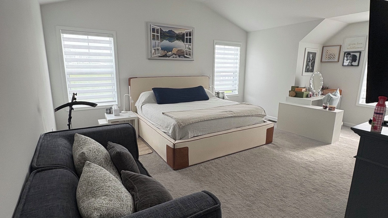 Photo of Bedroom in Washingtonville
