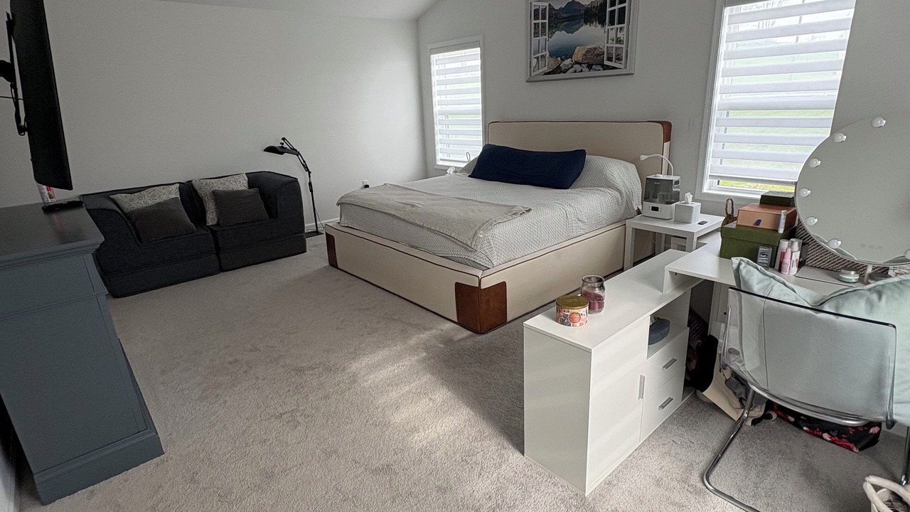 Photo of Bedroom in Washingtonville