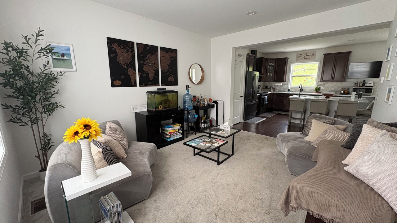 Photo of Livingroom in Washingtonville