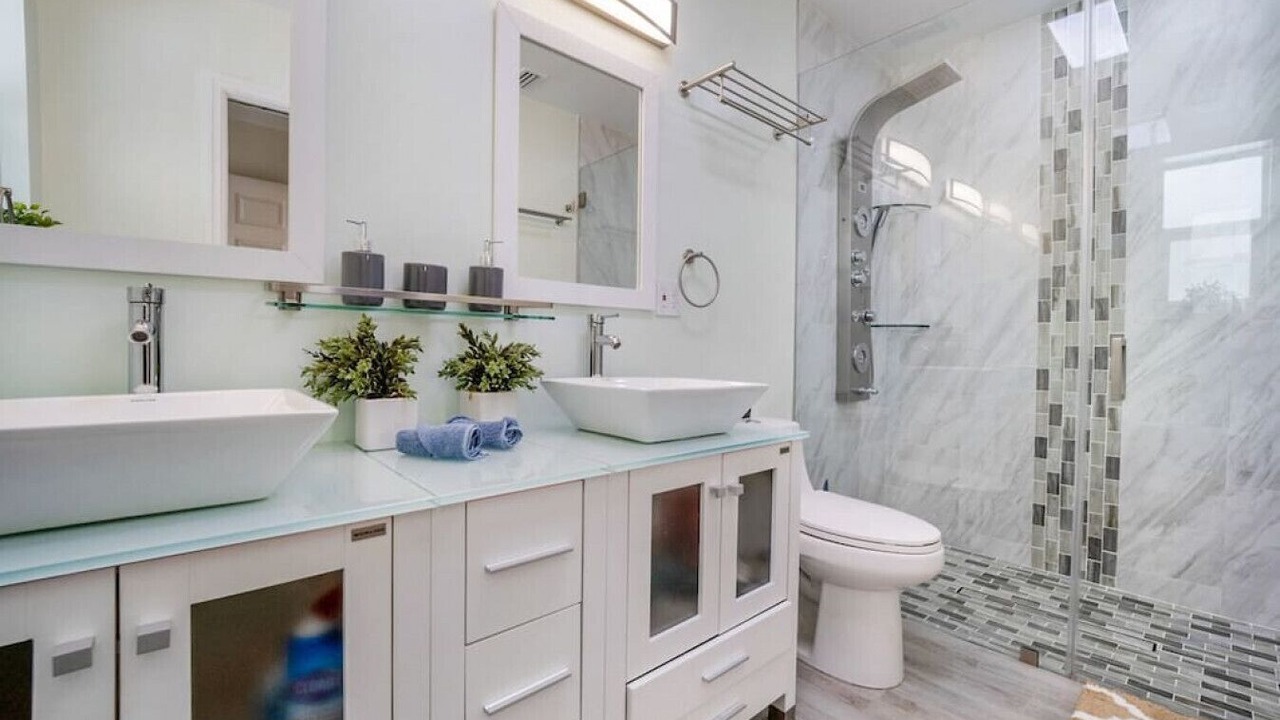 Photo of Bathroom in West Park