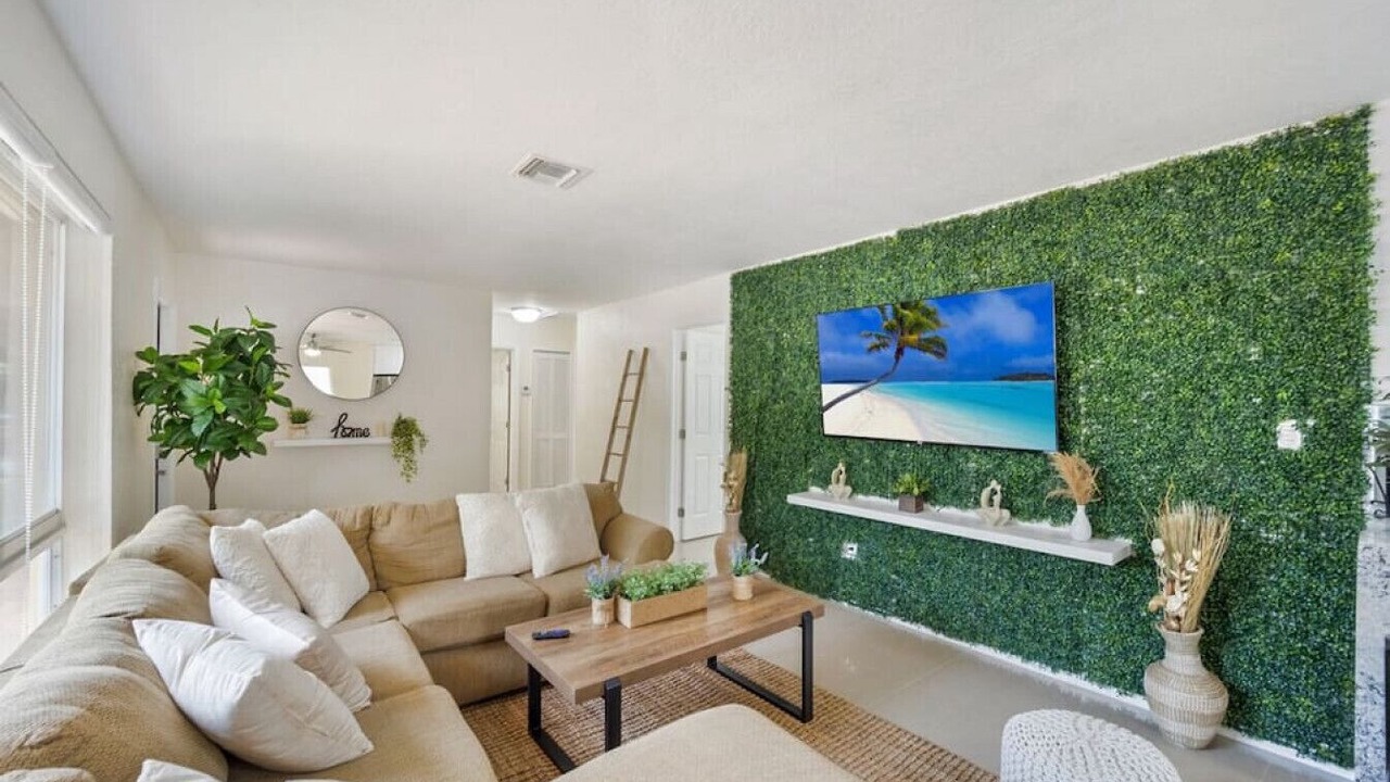 Photo of Livingroom in West Park