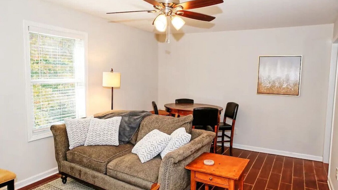 Photo of Livingroom in Lincolnton