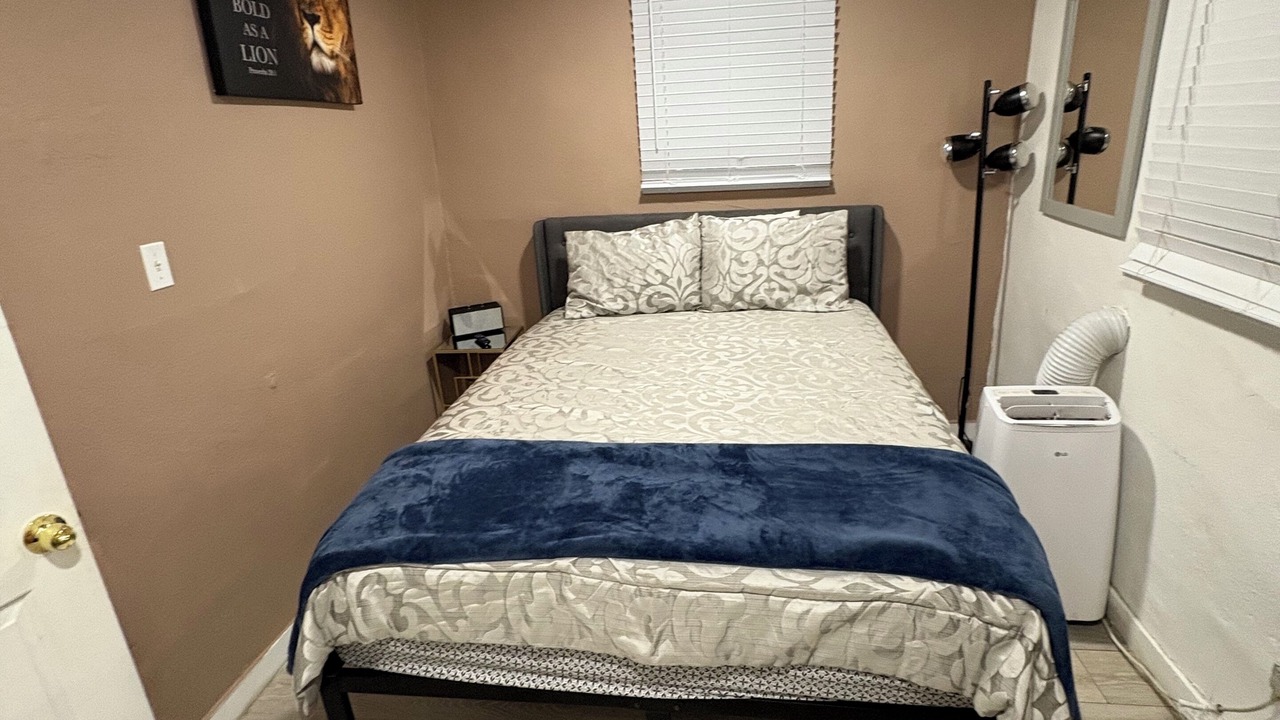Photo of Bedroom in Florence-Graham