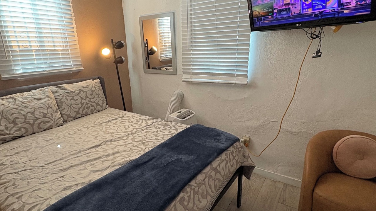 Photo of Bedroom in Florence-Graham